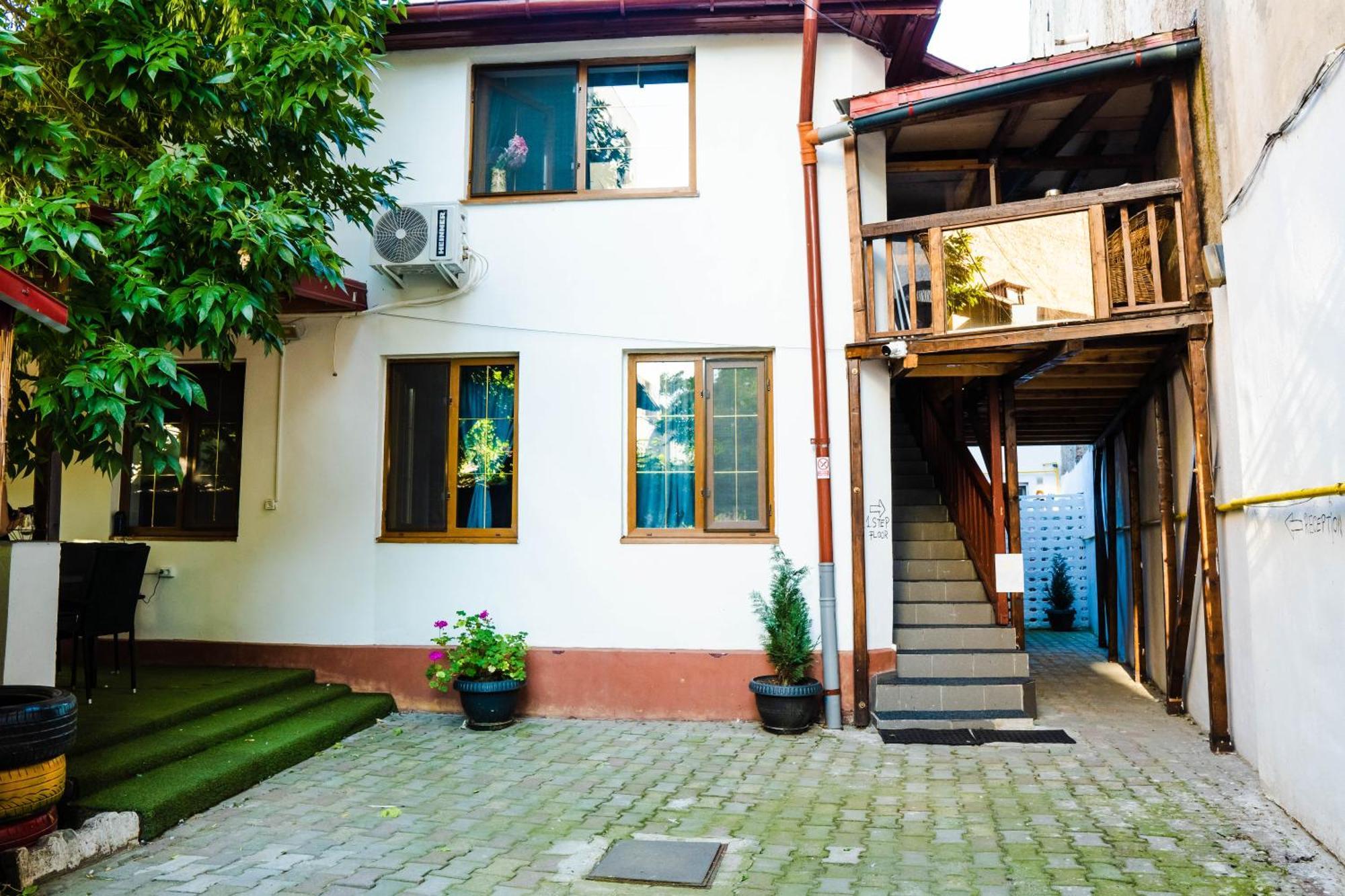 Hostel Sport Bucharest Luaran gambar