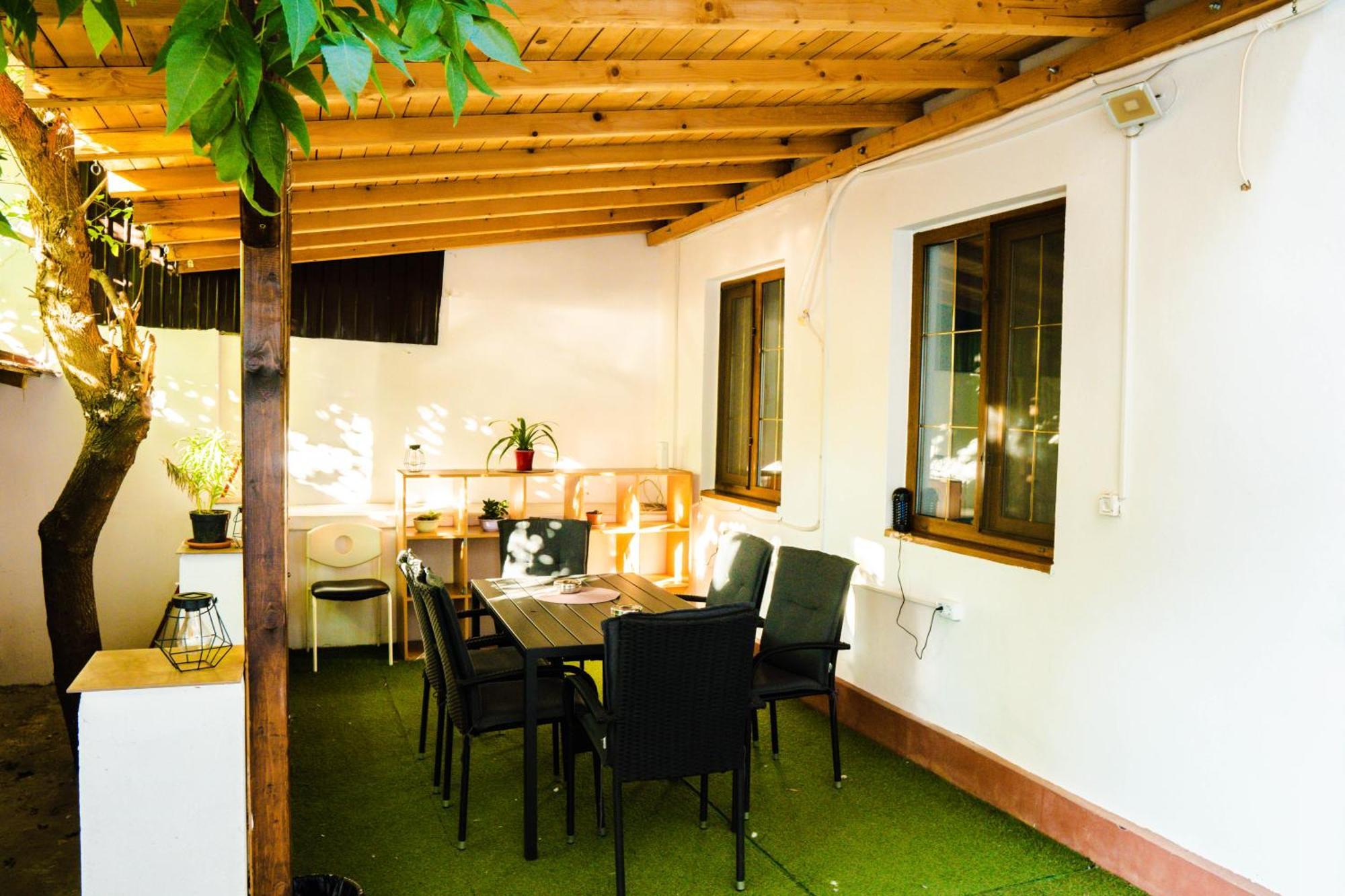 Hostel Sport Bucharest Luaran gambar