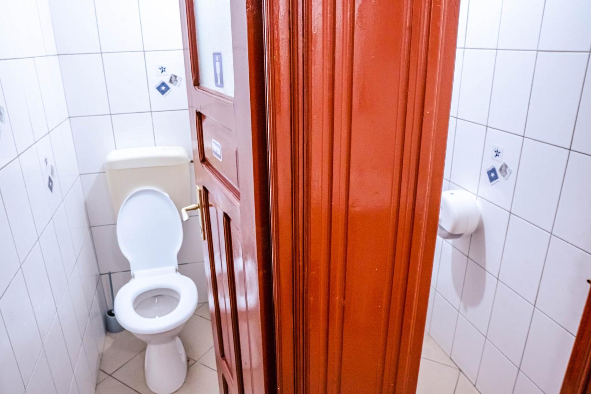 Hostel Sport Bucharest Luaran gambar