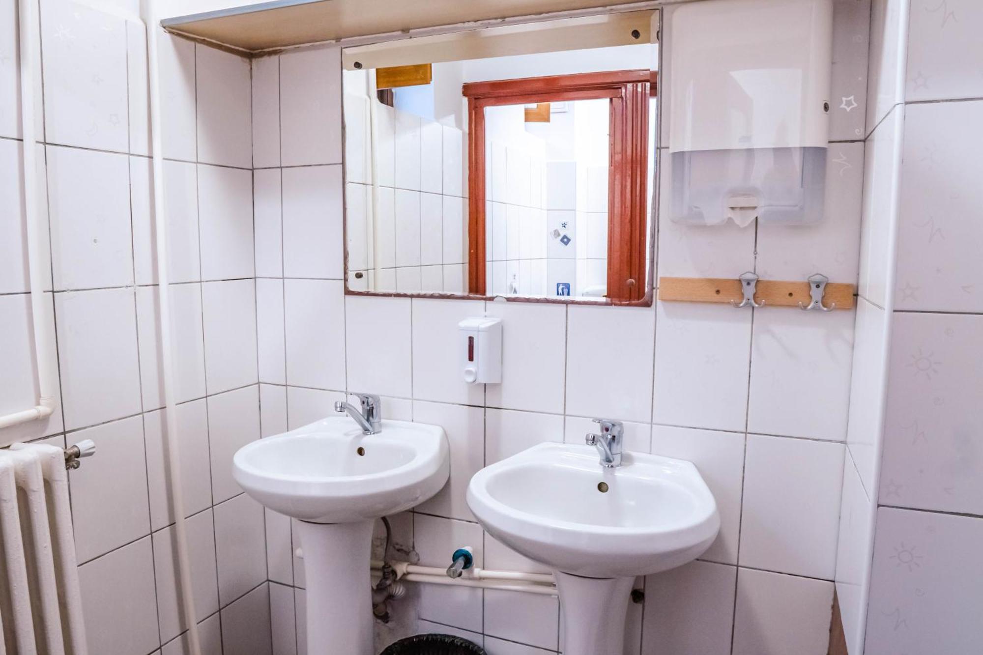 Hostel Sport Bucharest Luaran gambar