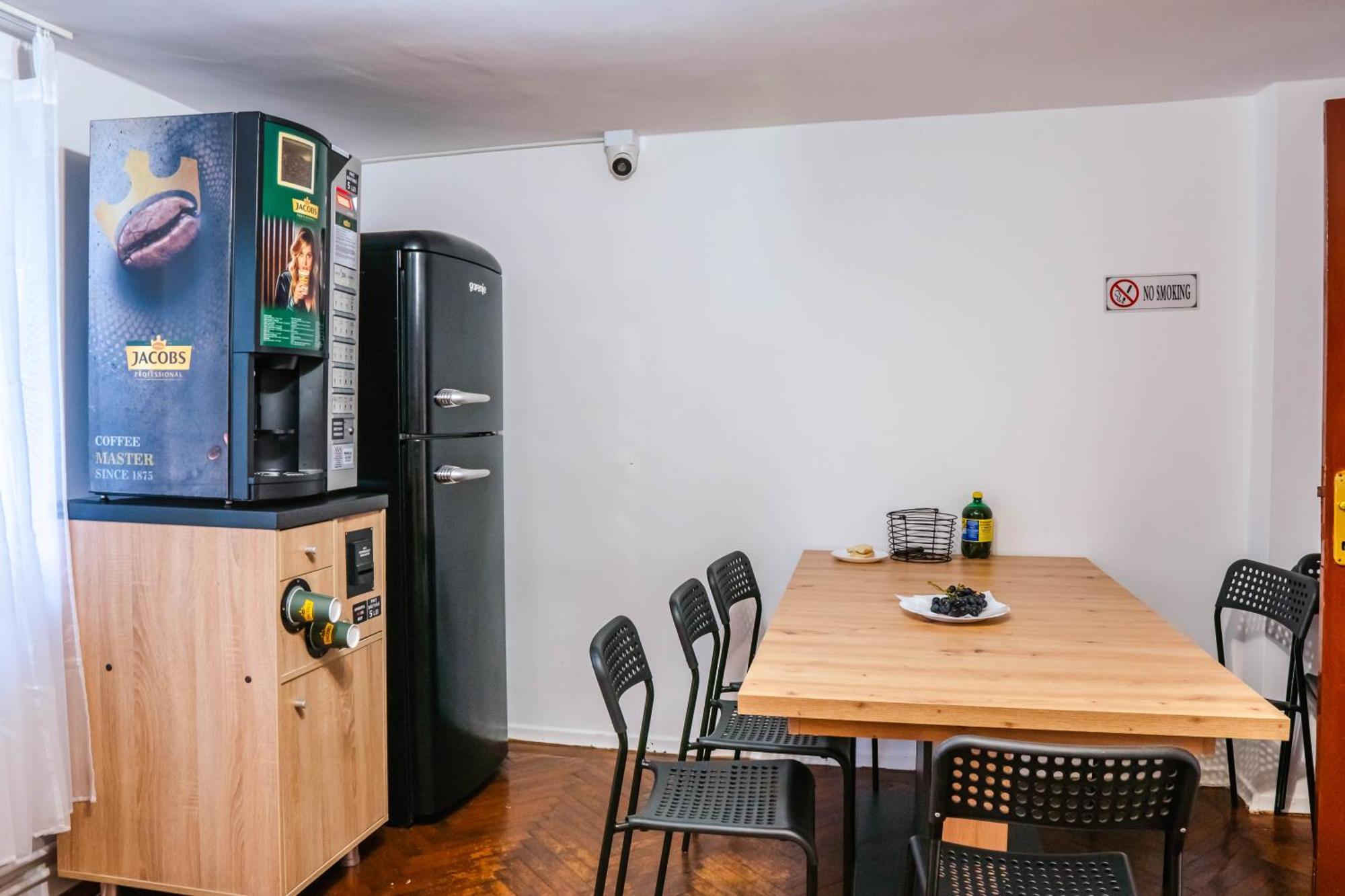 Hostel Sport Bucharest Luaran gambar